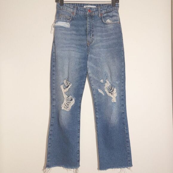 Zara Women's Frayed Hem High Rise Ripped Distressed Relaxed Ankle Jeans 2 EUC - Picture 2 of 10